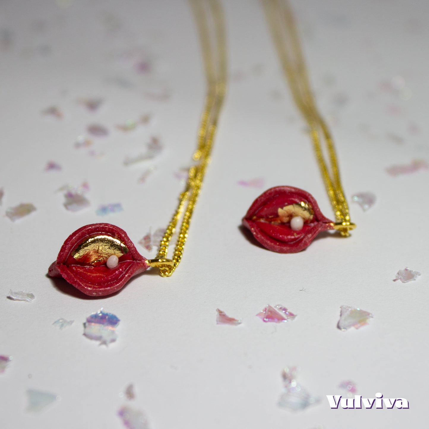 Radical Red Vulviva Halskette